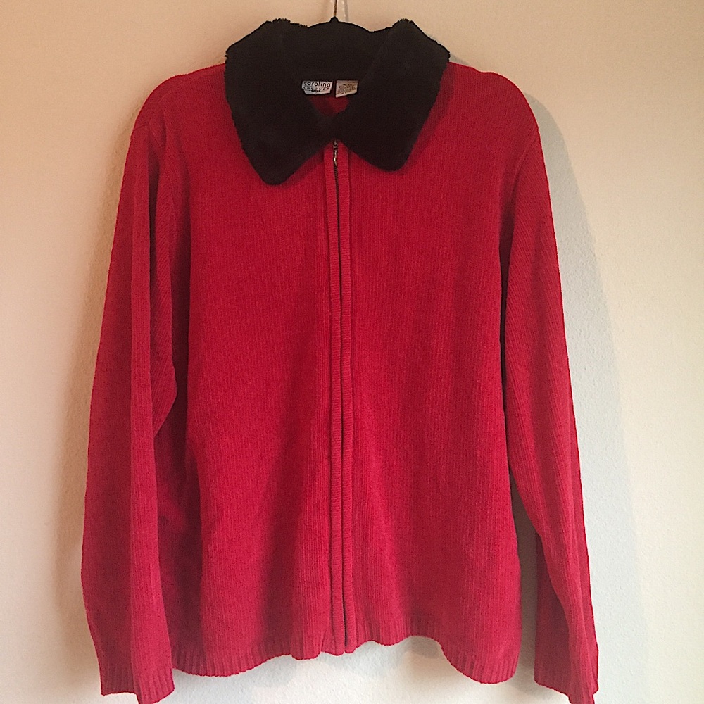 CAROLINA COLOURS PLUS  RED AND BLACK JACKET